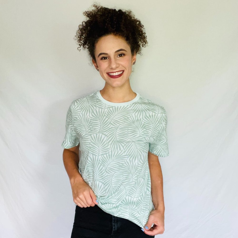 Light Green Leaf Tee